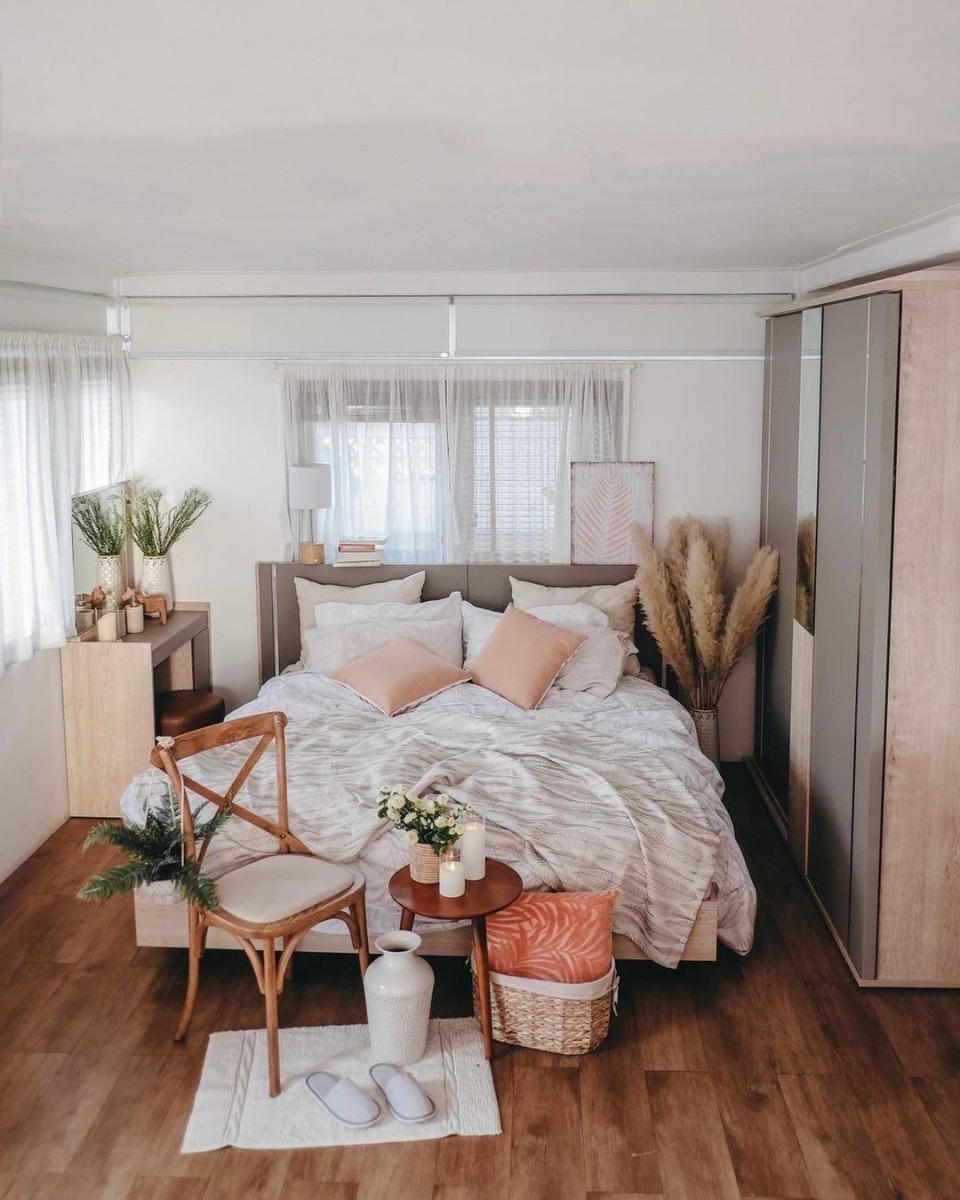 Mẫu phòng ngủ đẹp có kết cấu gỗ trầm tối giản 1